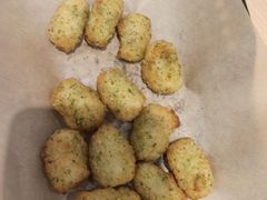 -达美乐比萨(良乡大学城店)