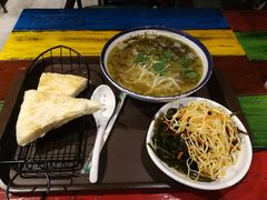 小菜-张大学士中华牛肉汤(龙之梦店)