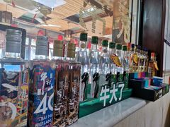 -明月食府(二区干二路店)