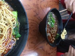 肥肠酸辣粉-丽影重庆小面(定西路店)