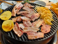 -石记老北京炙子烤肉(松园店)