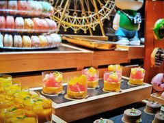 -雍容荟帝王蟹活龙虾展台自助(IFS黑金店)