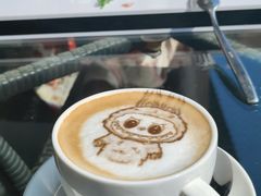 -梁鸿湿地丽笙度假酒店大堂吧