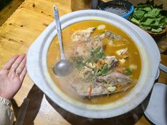 -楚韵小镇·宜昌肥鱼(虹桥国际店)