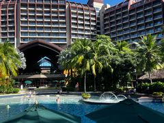 -三亚湾海居铂尔曼度假酒店