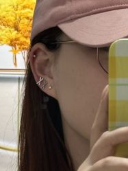 -AI艾耳·专业手工耳洞·穿孔美学馆
