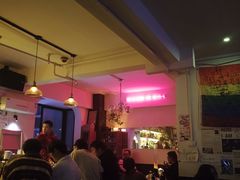 -Mx.cocktail bar
