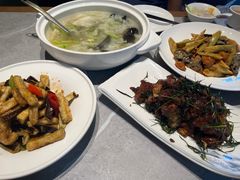 -聚友斋(陶瓷琉璃馆水晶街店)