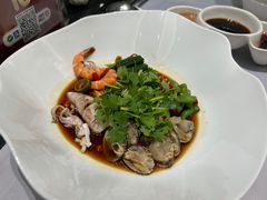 -红鼎豆捞·非遗鲍皇汤火锅(宝丰路店)