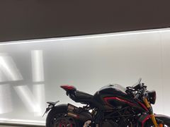 -TRACTION 运动中心(金融街店)