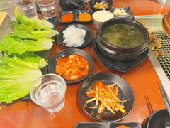 -肉甲韩国木炭烤肉(新壹街1店)