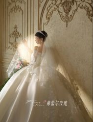 -雅云婚纱摄影工作室旗舰店