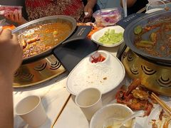-徐记小怪兽肉蟹煲(中央大街店)