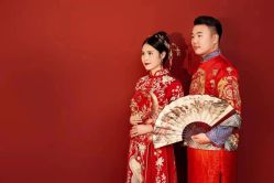 -蒙太奇婚纱摄影(万达店)