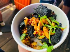 -黑色经典臭豆腐·湖南特产(步行街店)