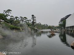 -罗红摄影艺术馆