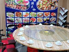 包厢-名超海鲜烧烤大排档