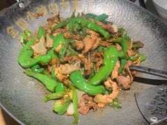 -费大厨辣椒炒肉(万家丽一店)