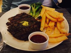 -WOLFGANG PUCK KITCHEN & BAR(迪士尼小镇店)