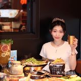 深圳探店丨烤鱼变“潮”了！1700+种搭配冰粉自