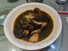 -老码头黑皮肘子锅包肉熏酱水饺(文政街店)