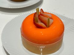 -潮一不贰·法式甜品·生日蛋糕·西式简餐(外滩店)