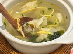 -馋三尺蟹粉小笼(人民广场店)