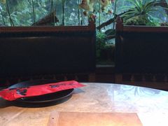 -沪小胖小龙虾(淮海中路旗舰店)