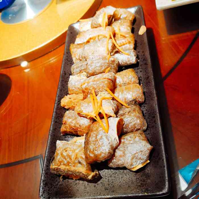 画图明太屋8分店-"点了画图的特色辣蒸明太鱼和鱼皮包饭,口味.