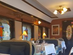 -火车头法国西餐厅