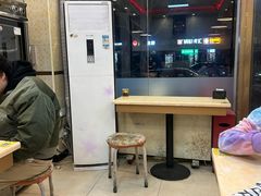 -卓雅桂林米粉
