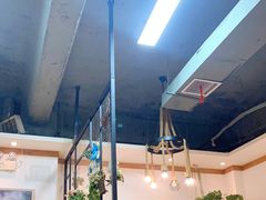 大堂-农夫大盘鸡(经八路总店)