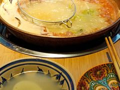 -洱火云南酸菜牛肉火锅(石景山当代商城店)