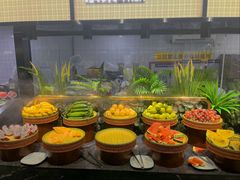 -金滏山·烤肉海鲜火锅自助(襄阳万达店)
