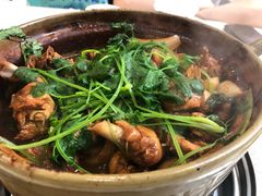 -渝君重庆火锅(嘉宾路店)