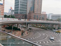 -陆家嘴空中步行连廊