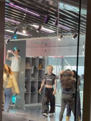 -泫舞舞蹈工作室