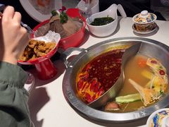 -大龙燚火锅(天安云谷店)