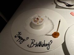 -弦月窗LUNETTE BY AMANDA(复兴路店)