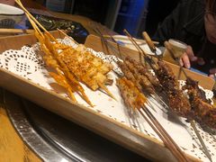 -聚串门儿·东北烧烤(信义坊店)