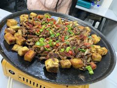 -老周炒拨拉(甘州总店)