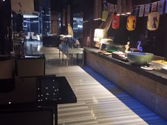 -唐拉雅秀酒店-西锦汇空中BBQ·思创餐厅