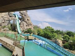 -七彩云南欢乐世界