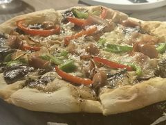 罗勒蘑菇鸡肉披萨-Maxpoint Kitchen 西餐咖啡(乐峰广场店)