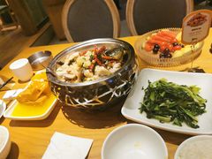 -隔壁老王·家常云南菜(花巷店)