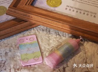 我们把早春度假️的风格一起融入在里面，味道上