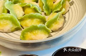 Jiaodong Cabbage and Pork Dumplings