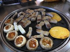 -杀猪天·韩国烤肉(铁路街第一分店)