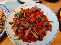 -临界音乐酒馆·小龙虾·江湖菜(华熙LIVE·鱼洞店)
