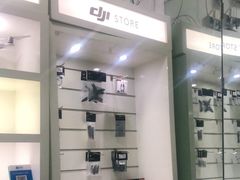 -DJI大疆专营店(1933购物中心店)